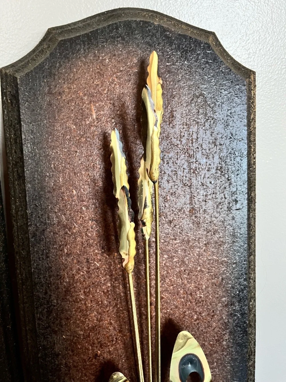 Vintage Style Brown Wall Plaque Set with Golden Accents - Home Wall Decor - Picture 7 of 8